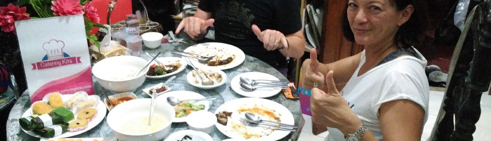 Test food oleh Jhon dan Lisa